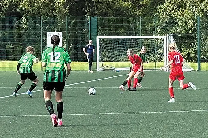 golcar united ladies hit six in confident pre season win image